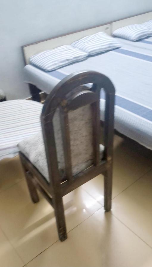 Gandhi Ganaga Guest House 瓦拉纳西 外观 照片
