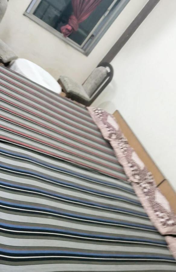 Gandhi Ganaga Guest House 瓦拉纳西 外观 照片