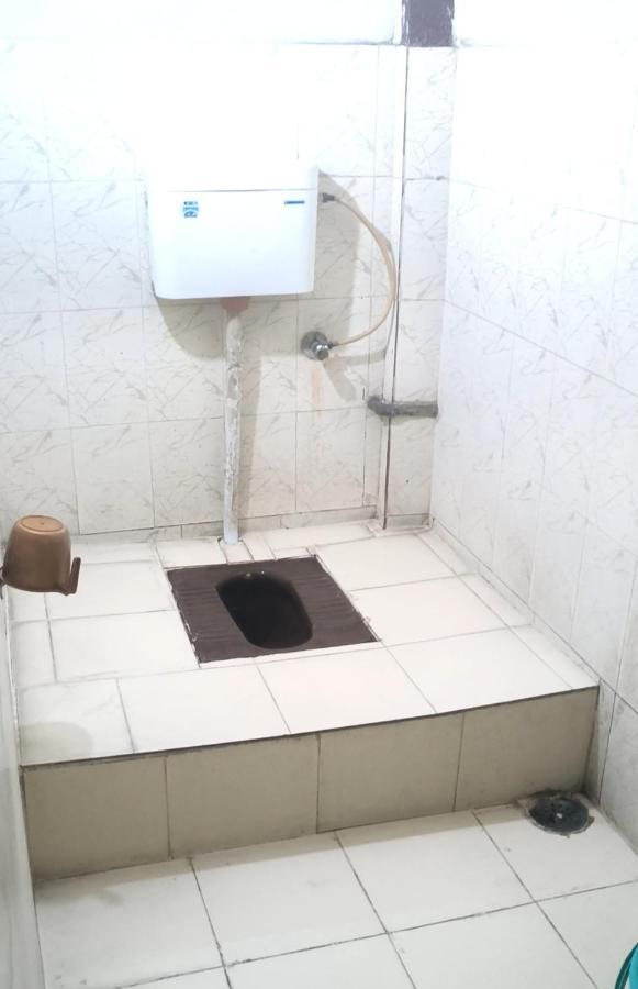 Gandhi Ganaga Guest House 瓦拉纳西 外观 照片